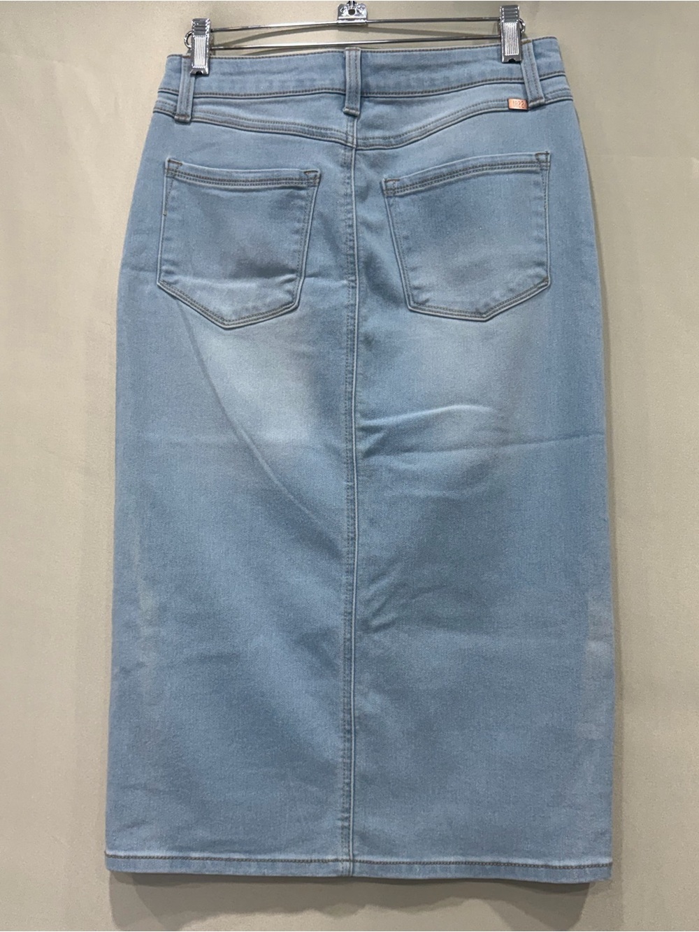 1822 Denim Blue Stretch Denim Skirt Front Slit 27” Comfortable Fit Size 6 - Picture 7 of 12